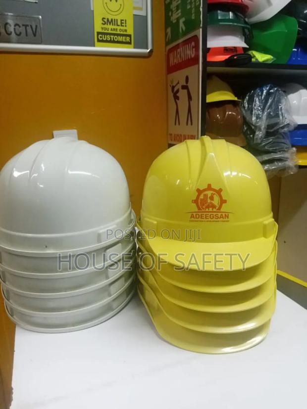 Lightweight Safety Ordinary Helmets White And Yellow - main view