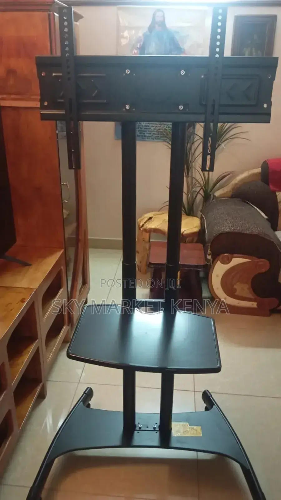 32′′ – 75′′ Flat Panel Tv Trolley Light Weight Mobile Tv Cart
