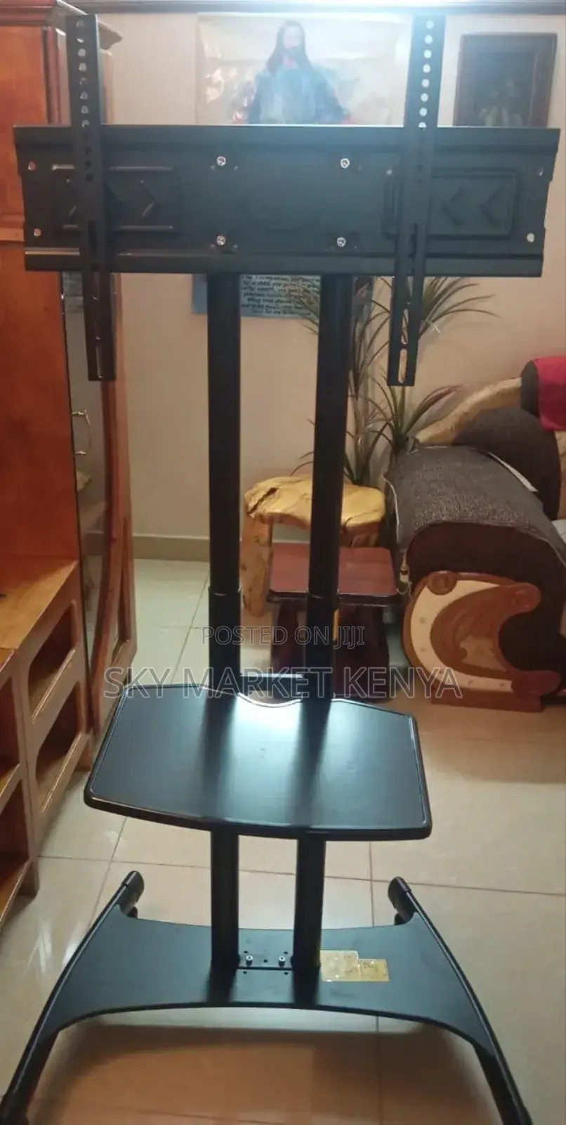 32′′ – 75′′ Flat Panel Tv Trolley Light Weight Mobile Tv Cart