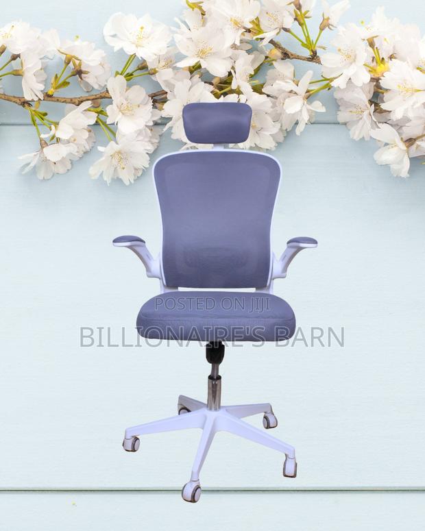 Best-Seller White Ergonomic Office Chair | Nylon Castors - thumbnail 3