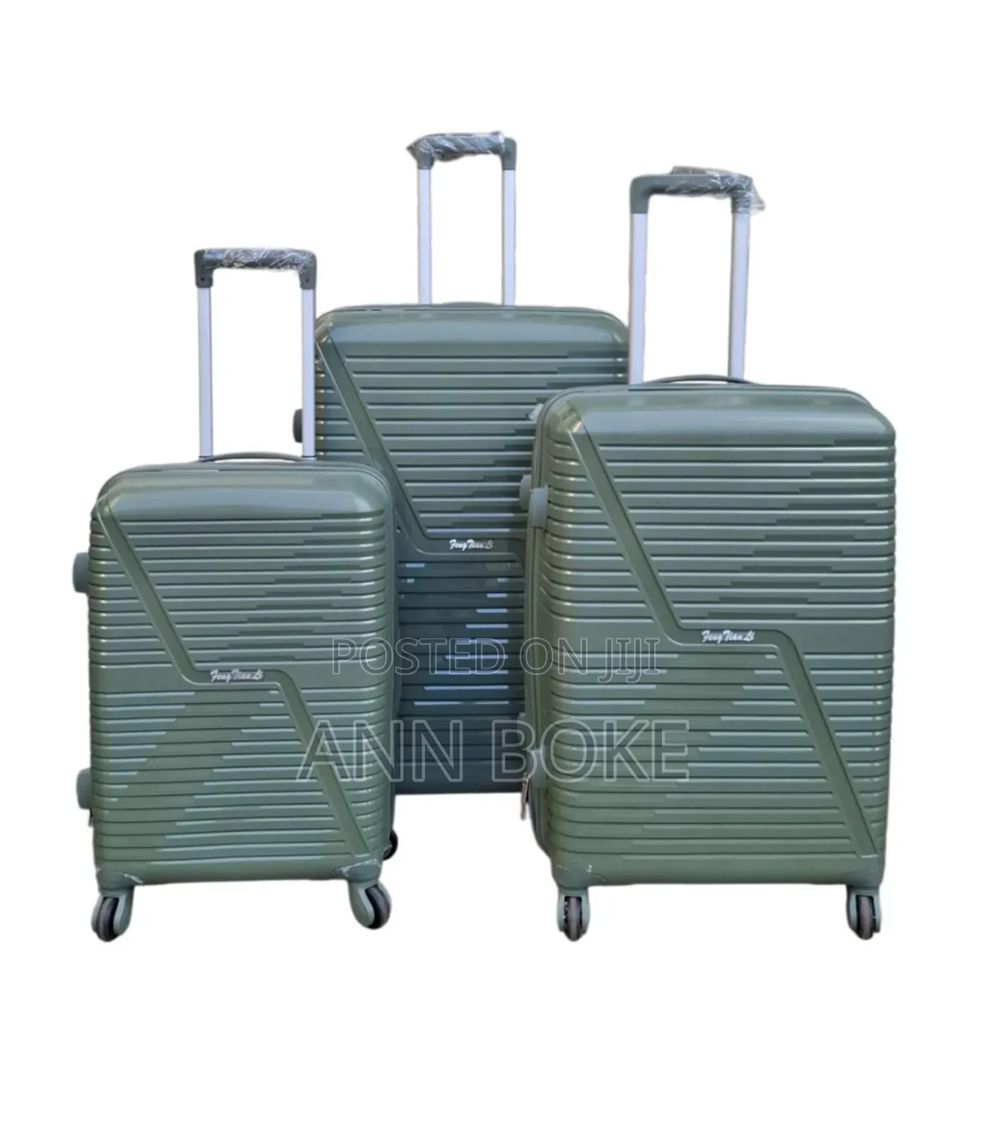 *3 in 1 Unbreakable Pp Suitcase*Zipper Closure Frame.
