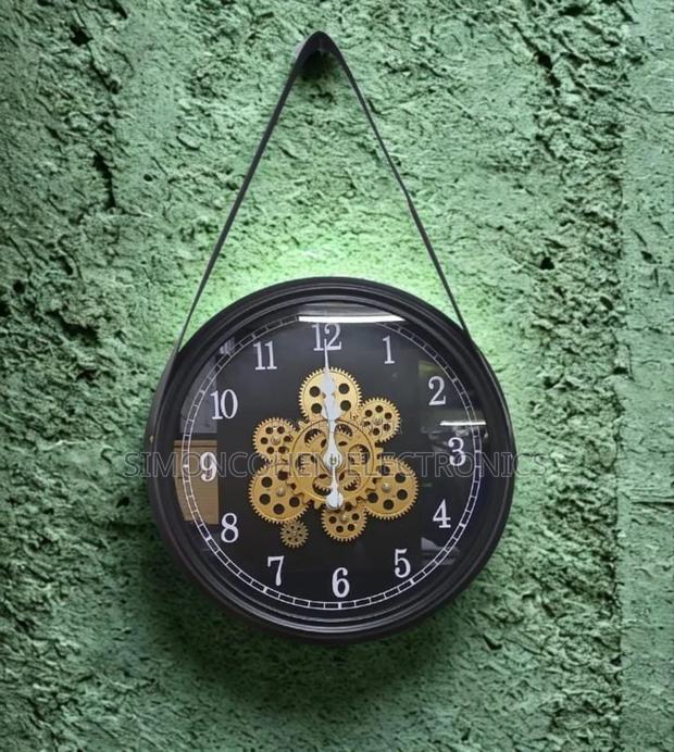 32cm Rotating Moving Gear Wall Clock