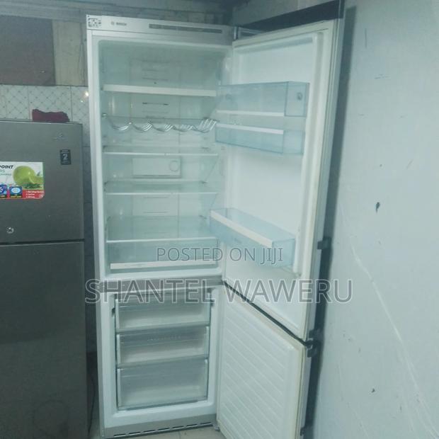 Bosch Bottom Freezer Fridge - thumbnail 4