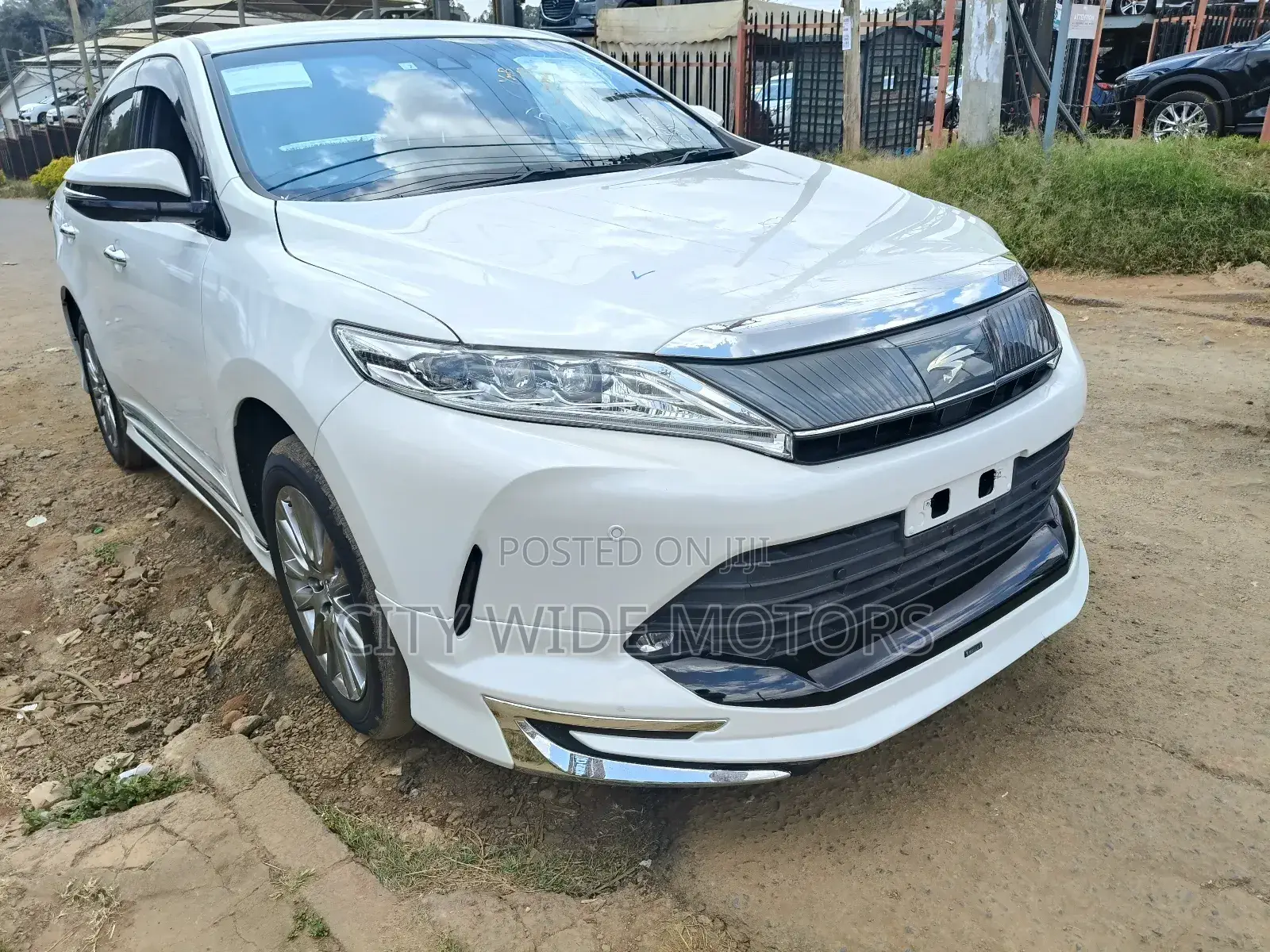 Toyota Harrier 2018 White