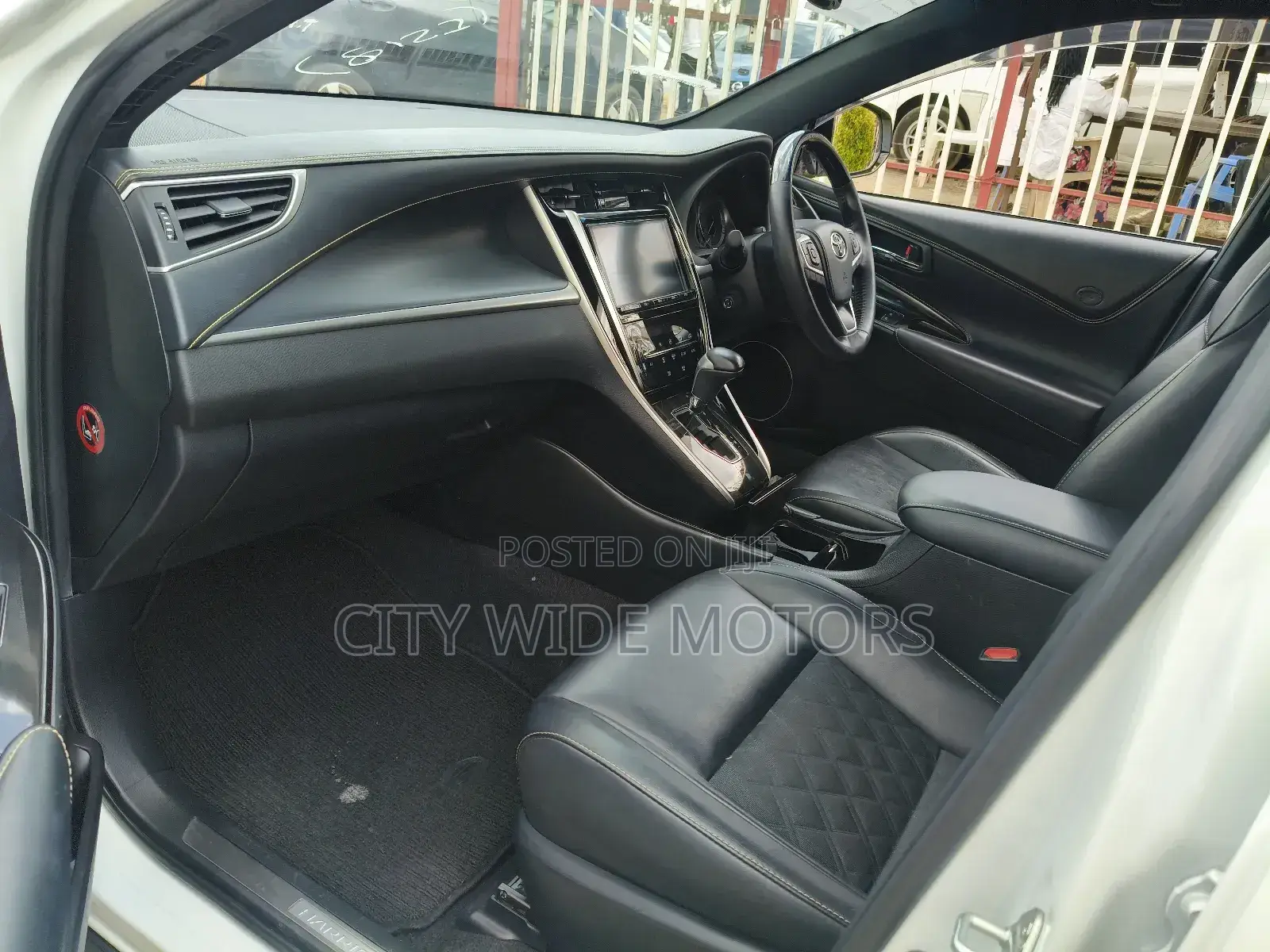 Toyota Harrier 2018 White