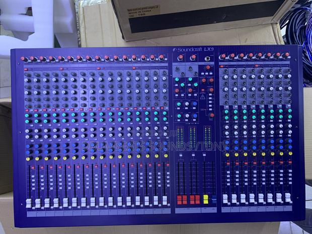 Lx9 Soundcraft Mixer - main view