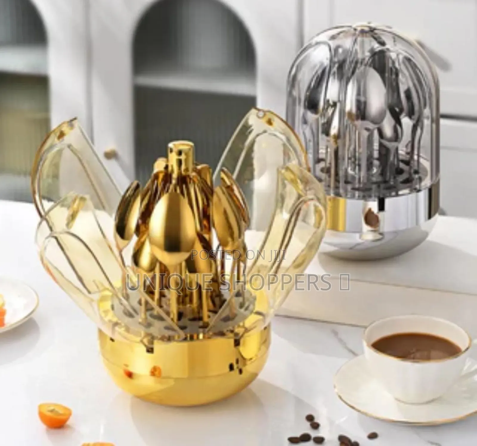 Rotating Luxury Crystal Dome Shape Cover 24pc