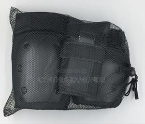 Teens and Adults Skating Guards - thumbnail 2