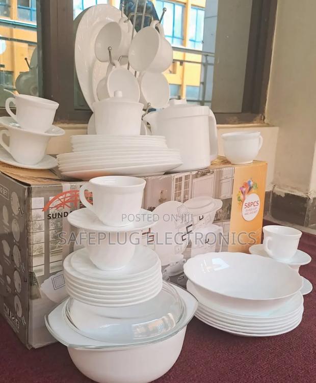 Elegant 58-Piece Ceramic Dinner Set, Crafted to Style Sophistication