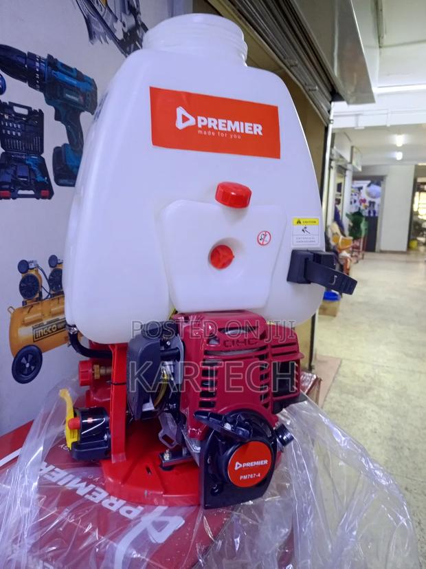 Premier Engine Heavy-Duty Power Solo Knapsack Sprayer – 4 Stroke - main view