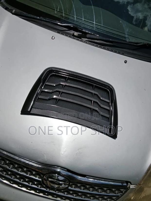 50x32cm Carbon Finish Bonnet Scoop - main view