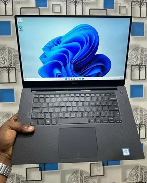 Laptop Dell Precision 5520 16GB Intel Core I7 SSD 512GB