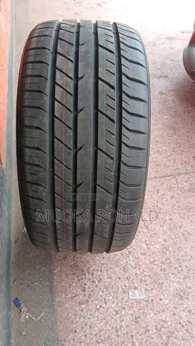 325/35r23 Marsway Tyre