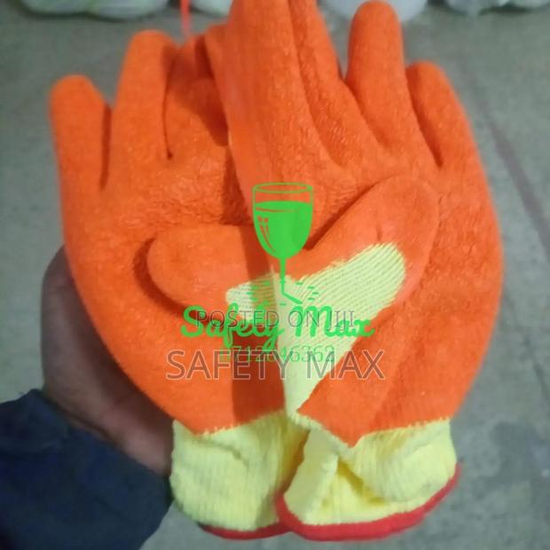Diamond Gloves