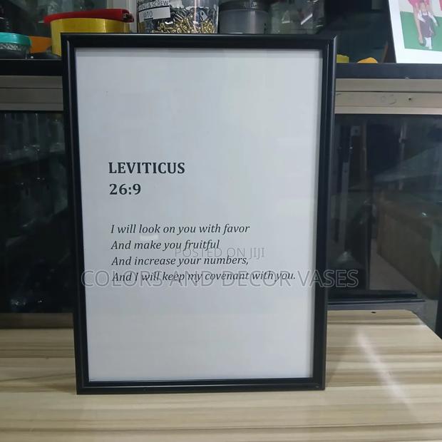 Beautiful Frames With Pictures Available