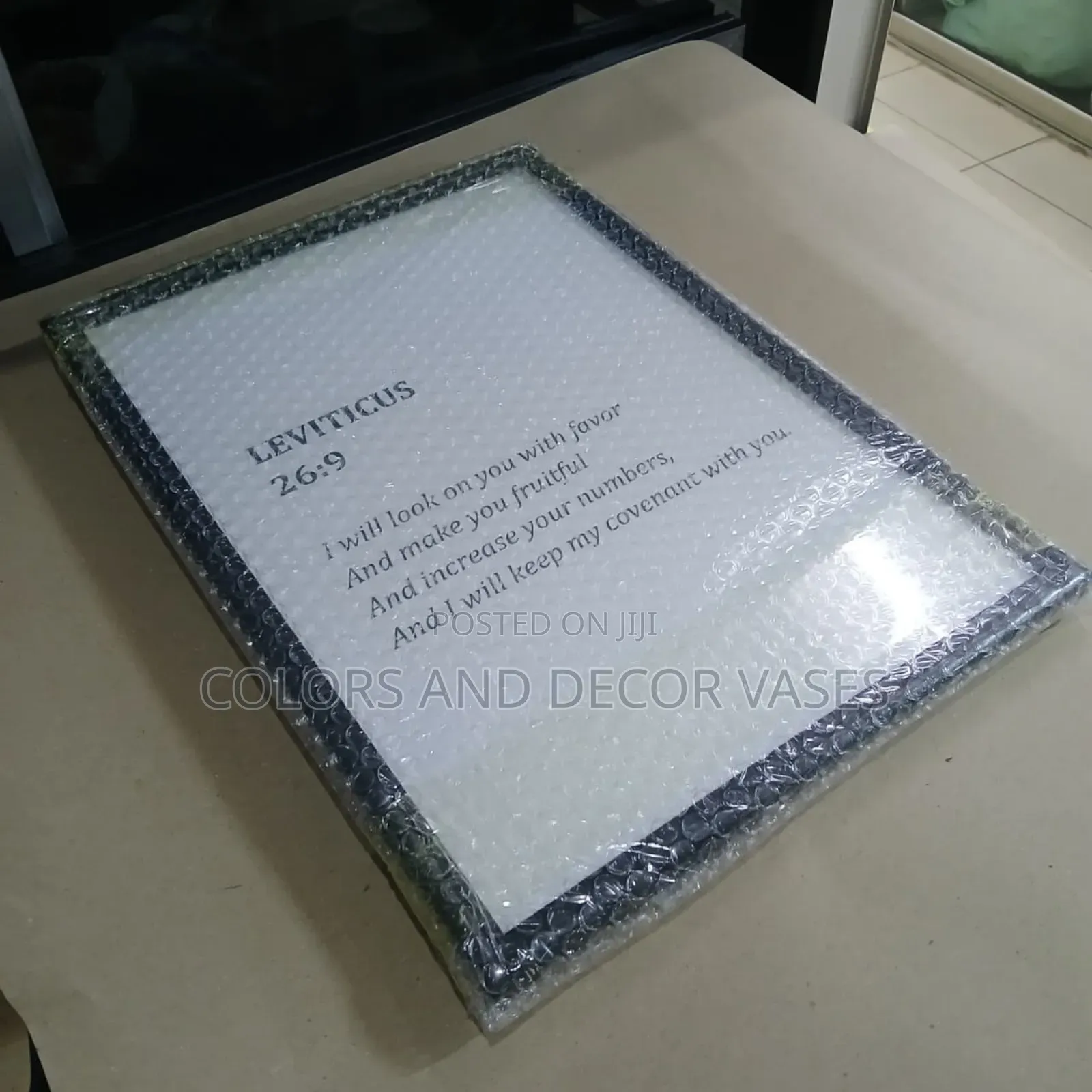 Beautiful Frames With Pictures Available