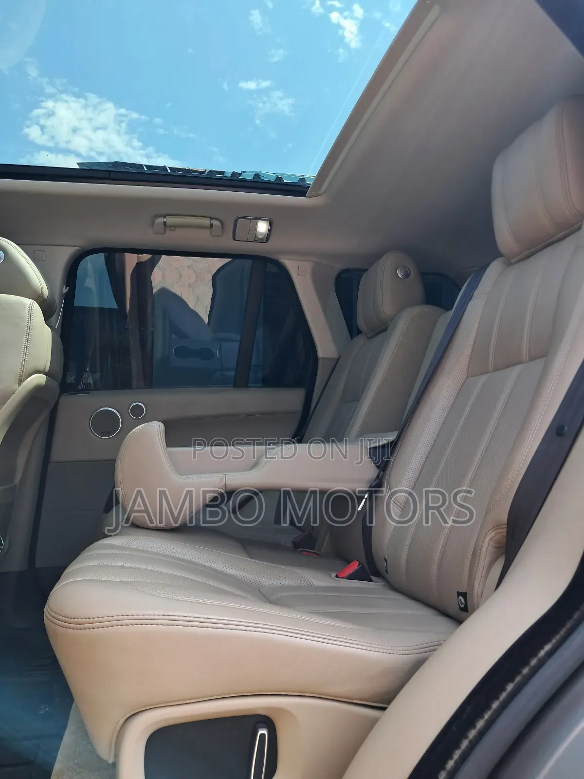 Land Rover Range Rover Vogue 2019 Gold