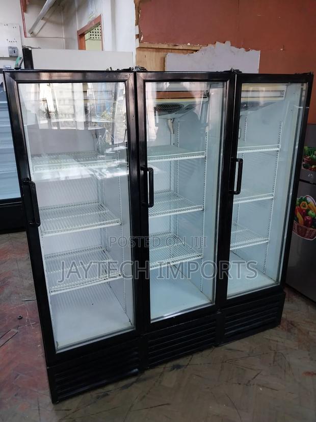 Affordable Display Fridge - Perfect for Shops and Cafes
