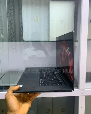 Laptop Dell XPS 15 9560 16GB Intel Core I7 SSD 512GB