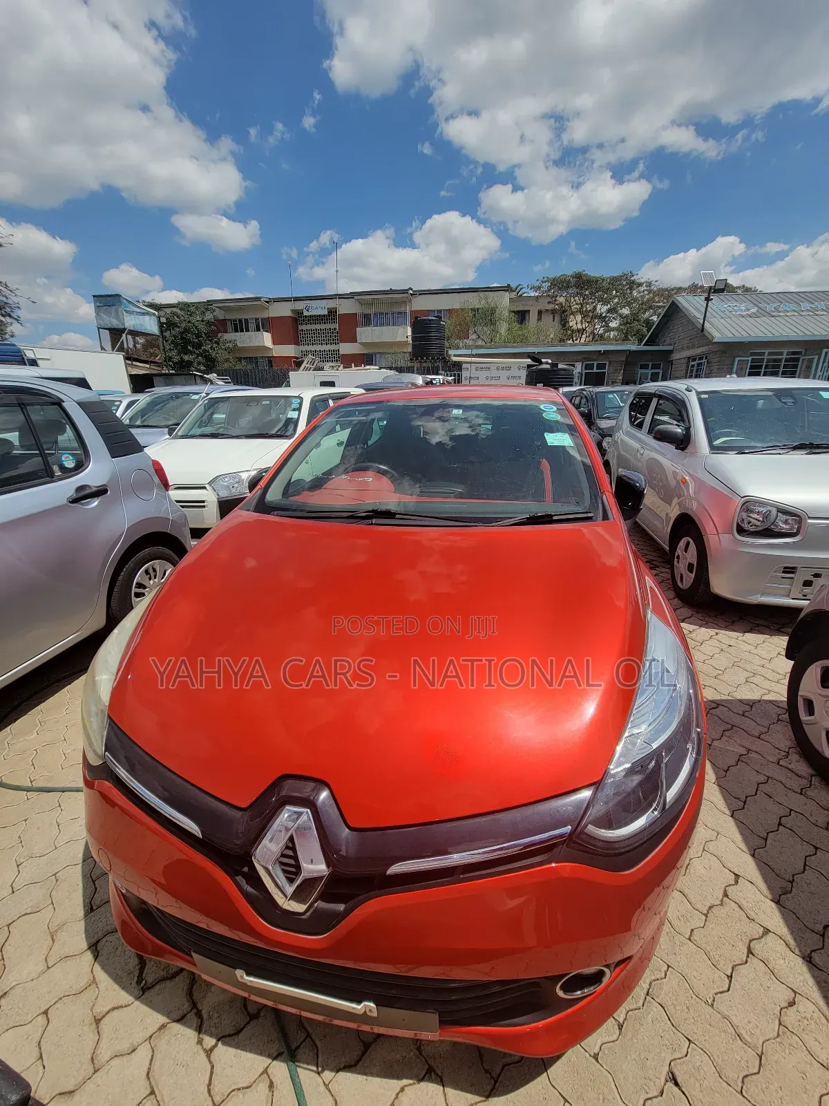 Renault Lutecia 2017 Red