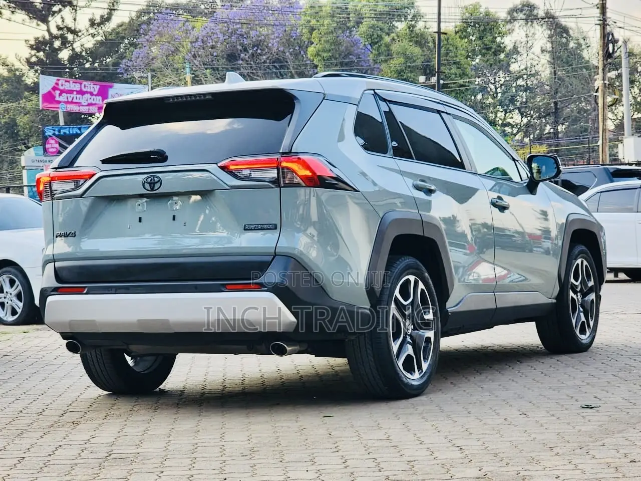 Toyota RAV4 Adventure 2019 Green
