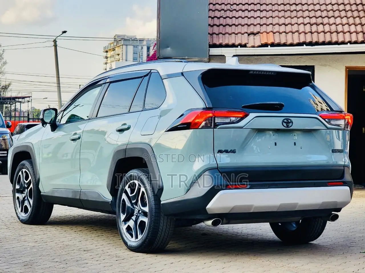 Toyota RAV4 Adventure 2019 Green