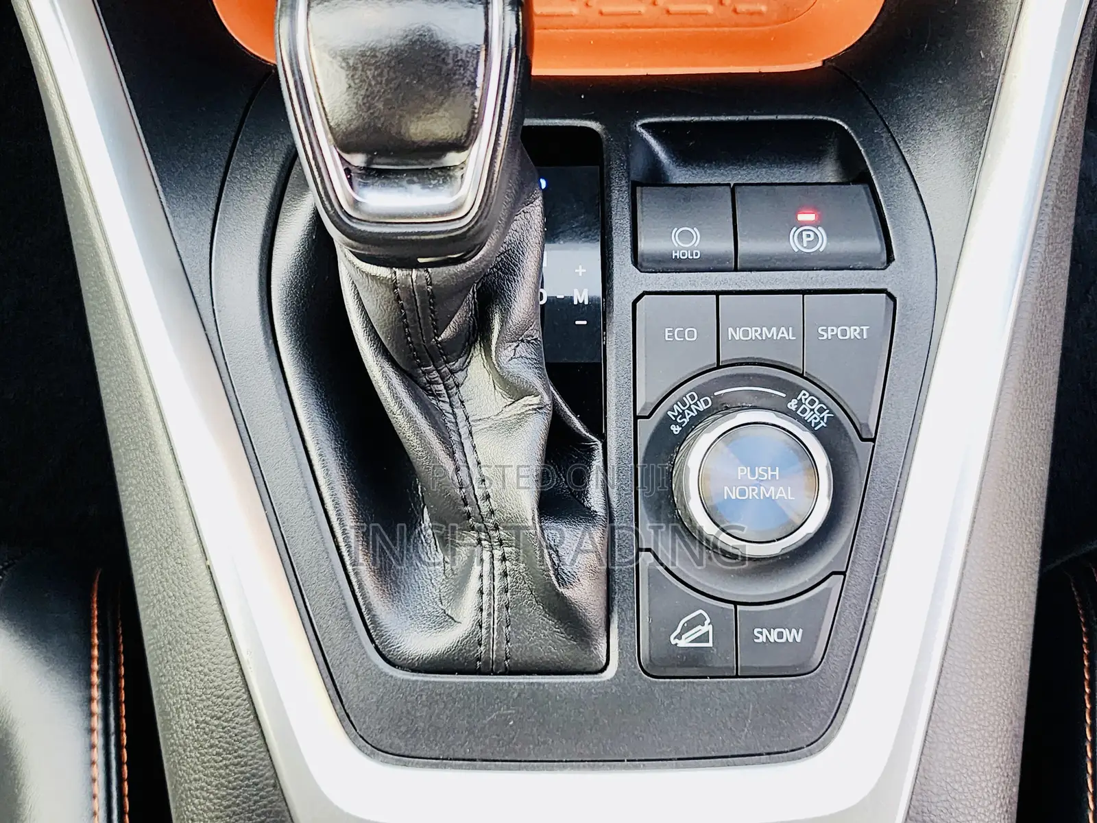 Toyota RAV4 Adventure 2019 Green