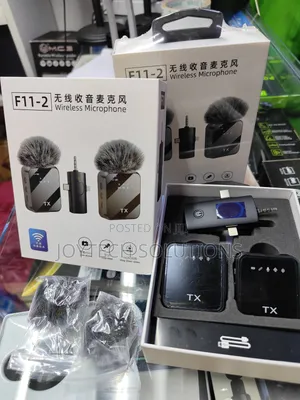 Premium F11-2 Wireless Microphone 3 In1 For iPhone , Type-c And Camera