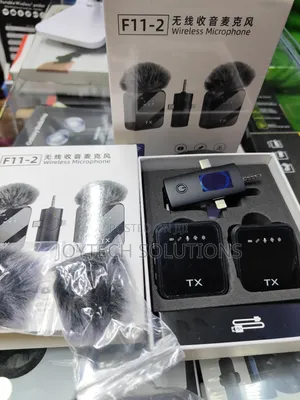 Premium F11-2 Wireless Microphone 3 In1 For iPhone , Type-c And Camera