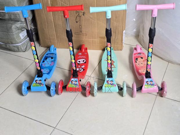 Adjustable Kid's Kick Scooters With Led Lights on 3 Wheels, Ages 3-12 - main view