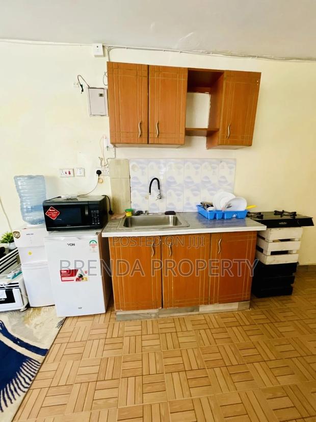 A Cozy Studio Airbnb Apartment Along TRM Drive, Roysambu. - thumbnail 7