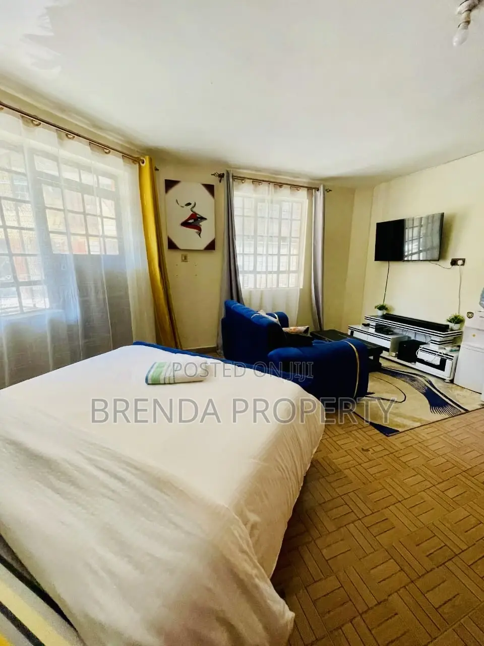 A Cozy Studio Airbnb Apartment Along TRM Drive, Roysambu.