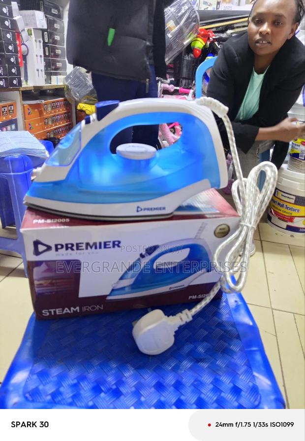 *Steam Iron Box*Premier Steam Iron Box