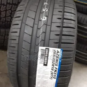 265/35r18 Falken Tyre