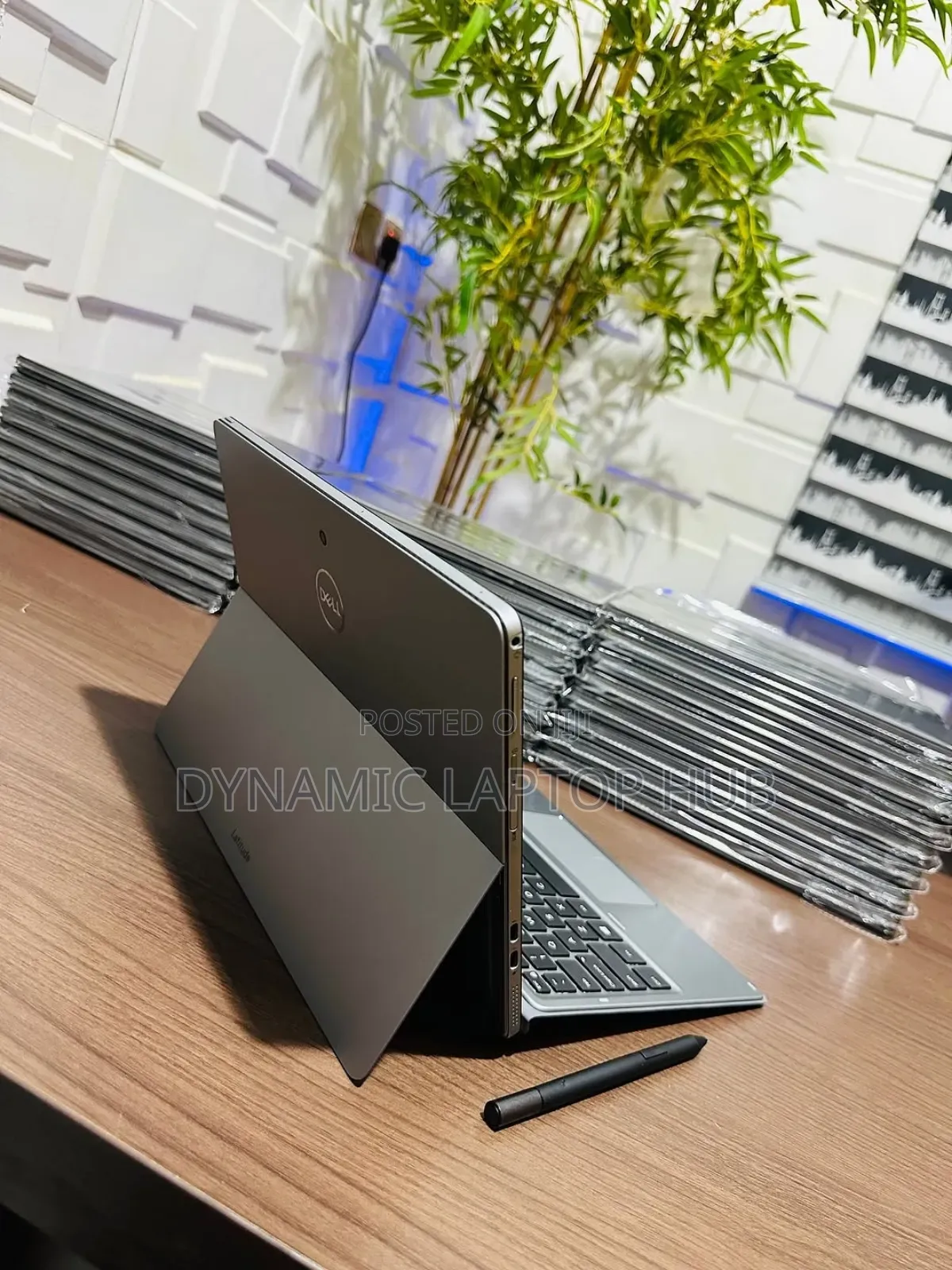 Laptop Dell Latitude 7200 2-in-1 8GB SSD 256GB