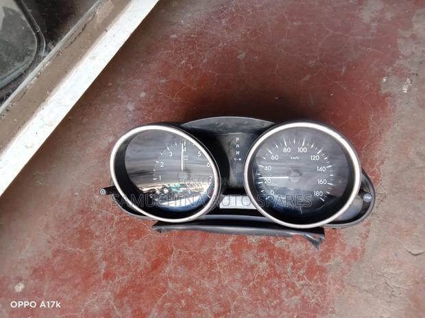 Speedclock Mazda Axella