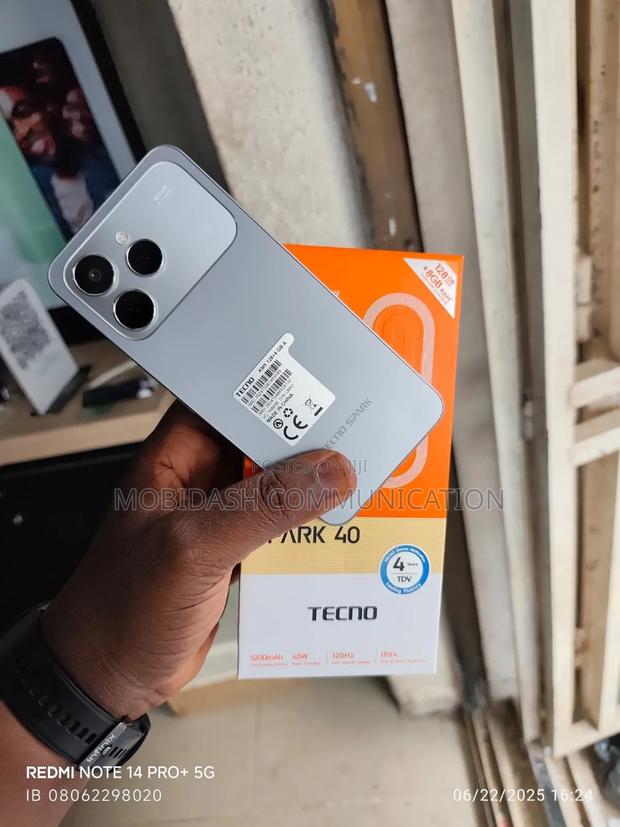 New Tecno Spark 40 256 GB Blue - thumbnail 2