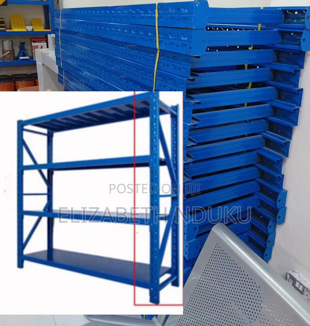 4level Lacking Shelves