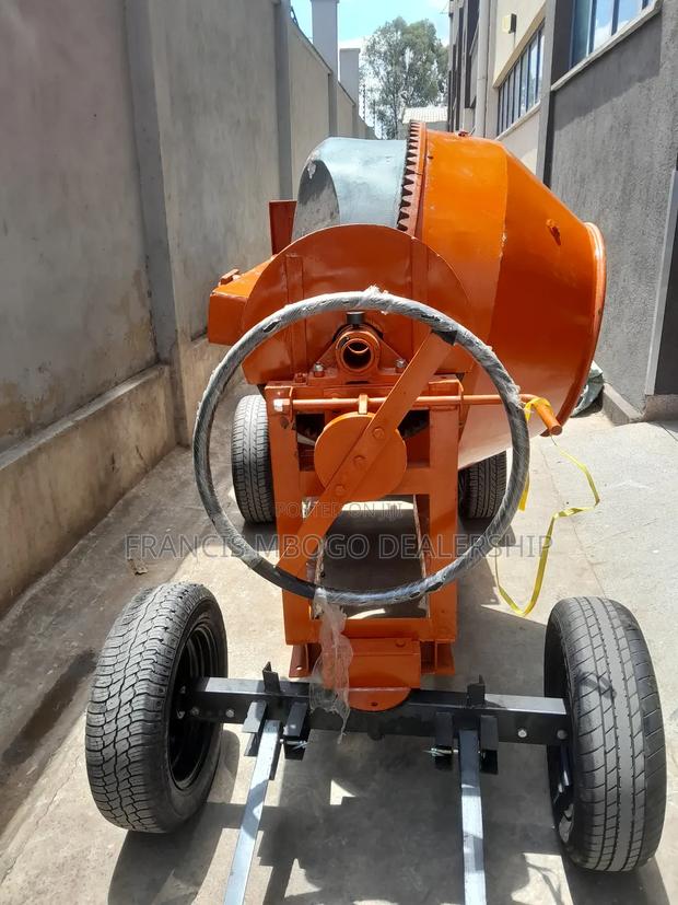 Titan Concrete Mixer 8hp - thumbnail 2