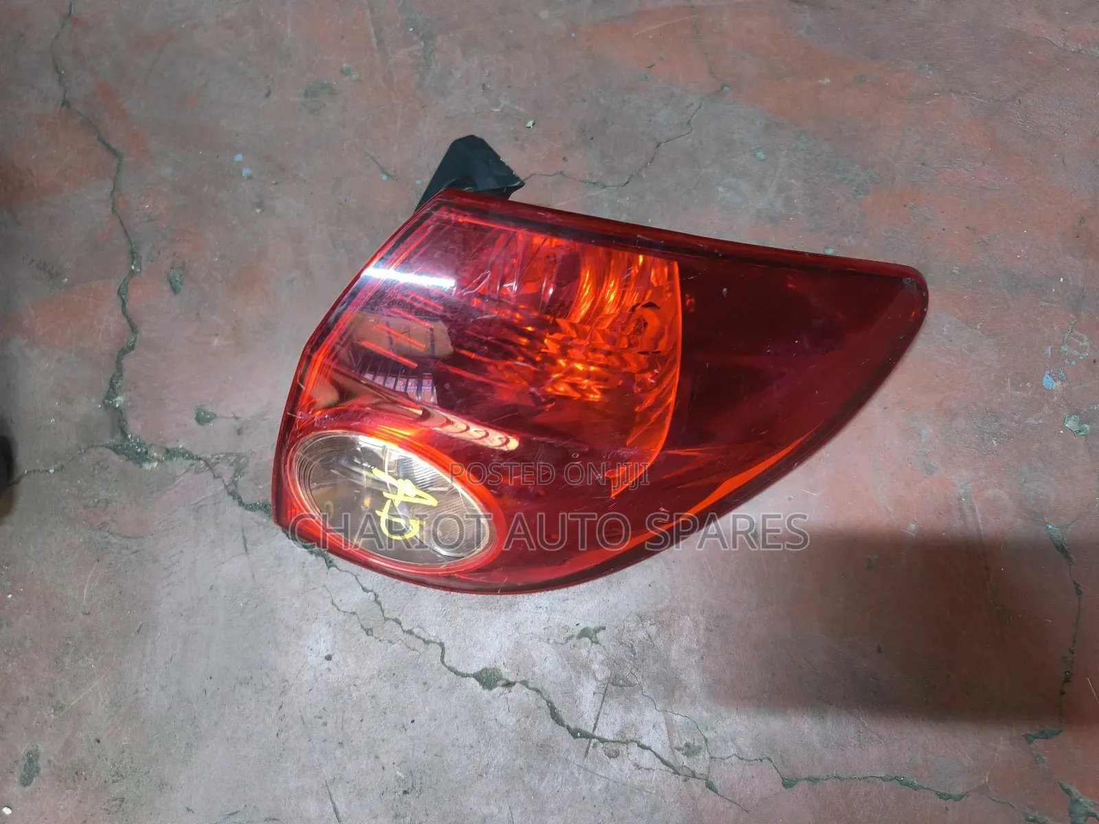 Nissan Ad Taillights Available