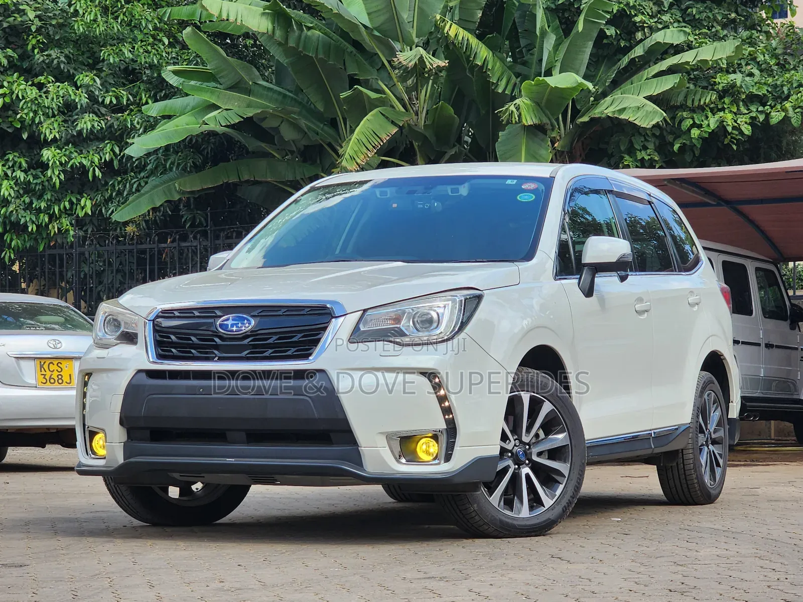 Subaru Forester 2.0XT Touring AWD 2017 White