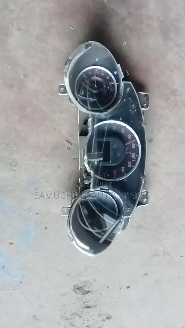 Speedclock Honda Fit Shuttle