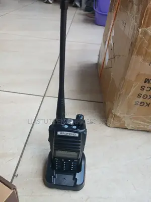 Baofeng Uv-82 Dual Band Walkie Talkie