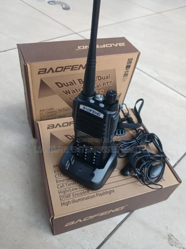 Baofeng Uv-82 Dual Band Walkie Talkie - thumbnail 2