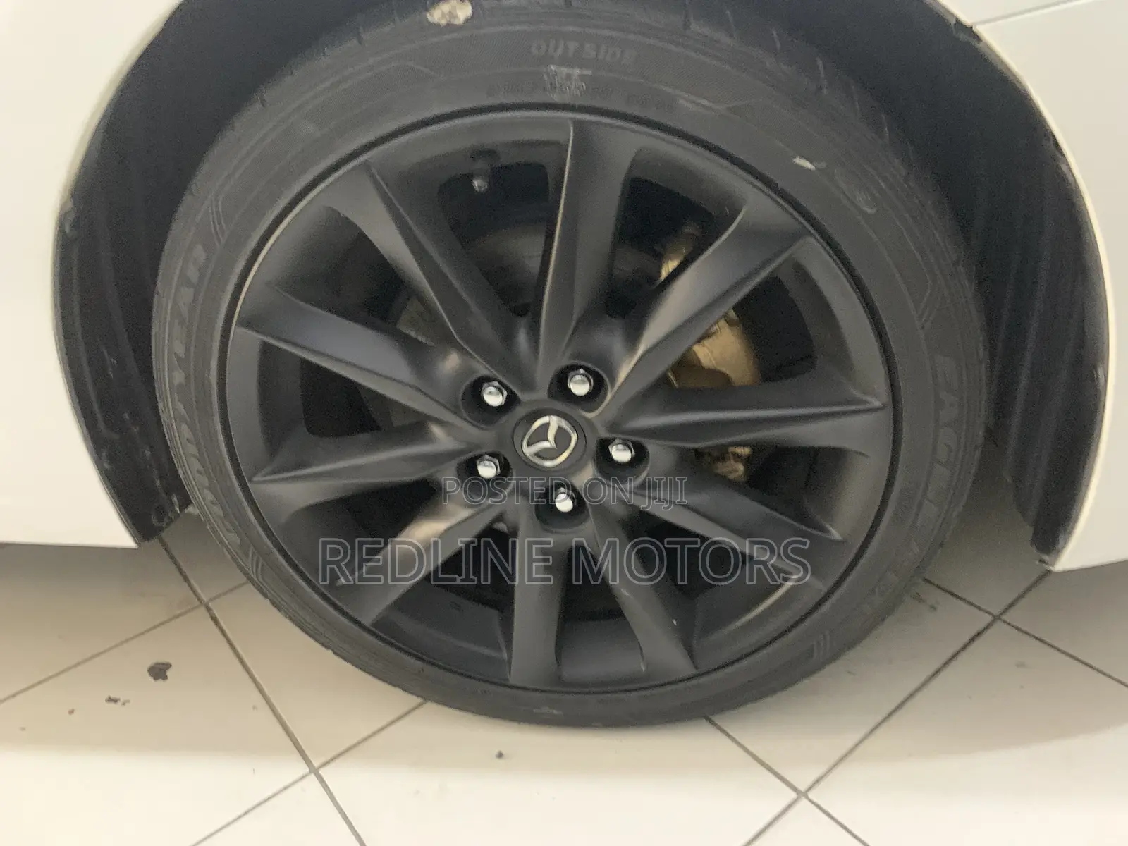 Mazda Axela 2018 Off white