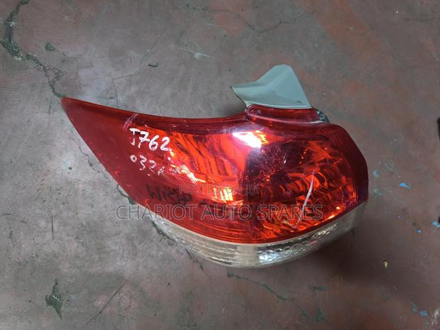 Toyota Wish 2012 Taillights - thumbnail 3