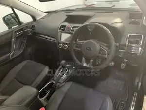 Subaru Forester 2.0XT Touring AWD 2018 Black