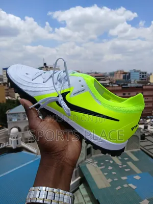 Fresh New Phantom Gx Luna Tf Soccer Trainers - Nike Football