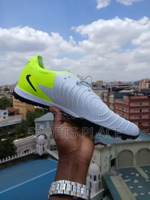 Fresh New Phantom Gx Luna Tf Soccer Trainers - Nike Football
