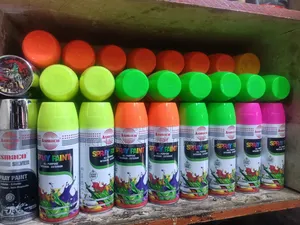 Spray Paints Luminous